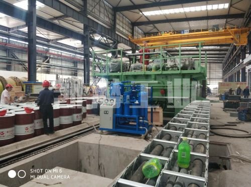 濾油機現(xiàn)場